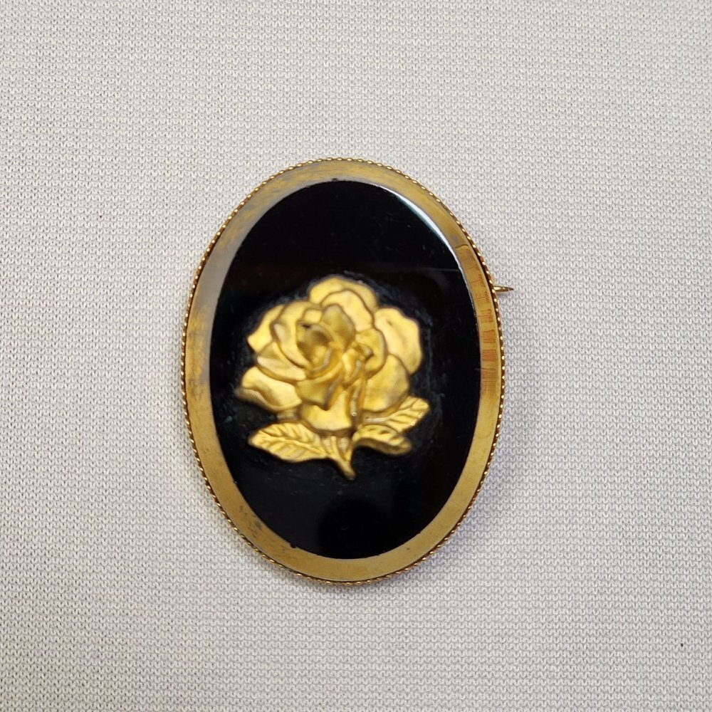 Vintage Black Glass Cameo Gold Raised Flower Brooch